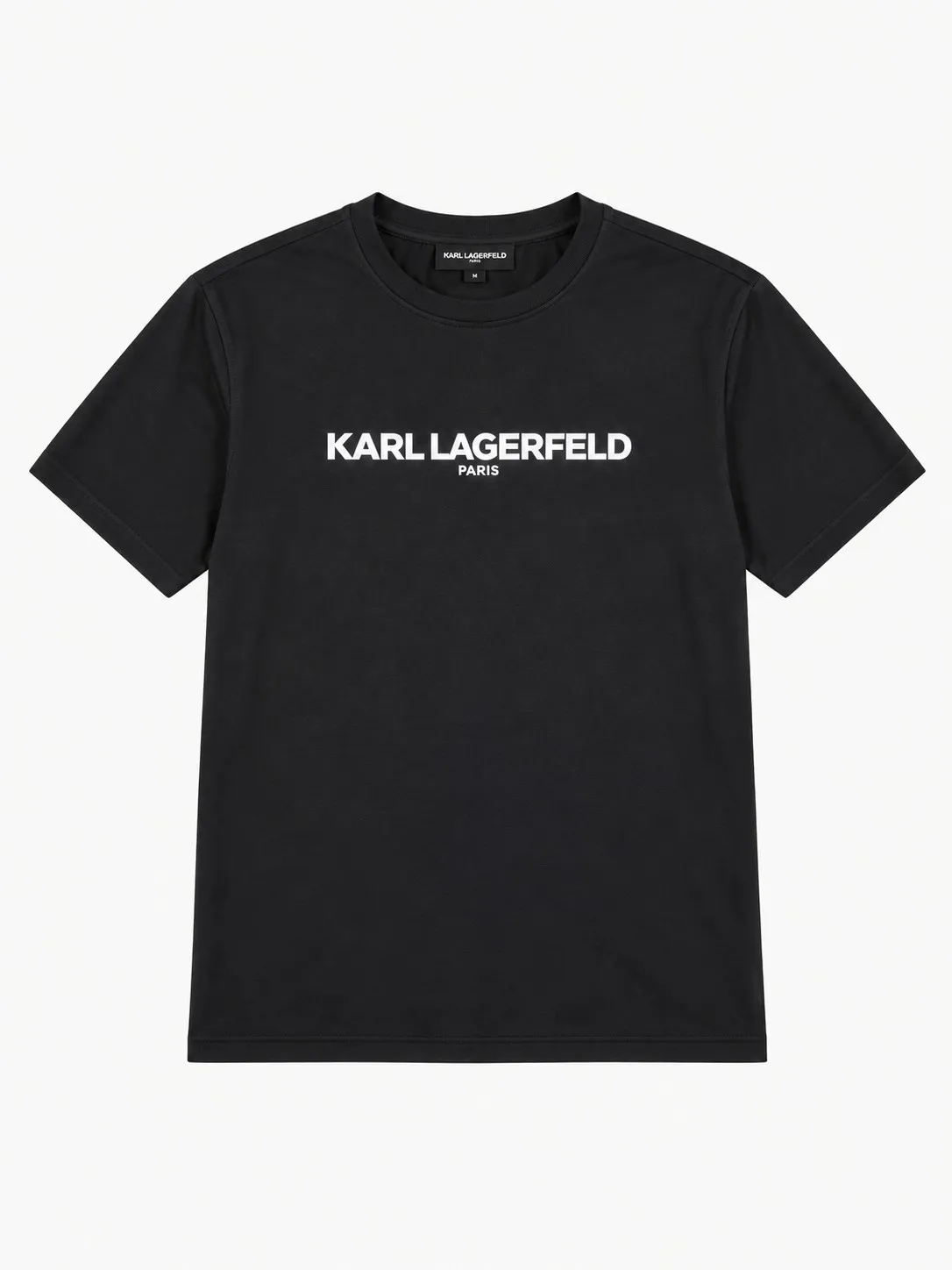 Camiseta Karl Lagerfeld negra de manga corta, vista frontal de la prenda sola con el logo Karl Lagerfeld Paris en blanco sobre el pecho